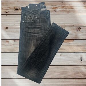 Miss Me Skinny Black Woman’s Angel Wing pocket Jeans. Size 28